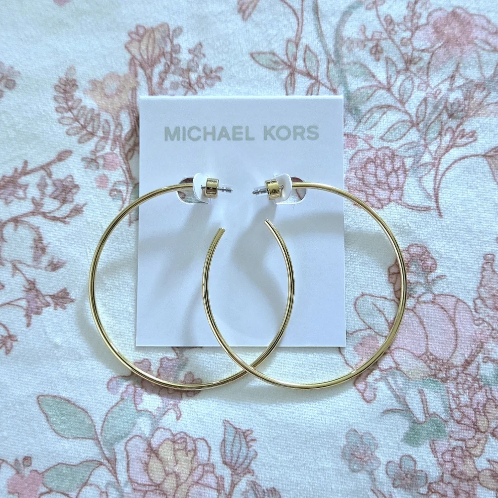 Michael Kors Gold💛 "Cityscape"🏙 Large Hoop Earrings - Picture 13 of 14